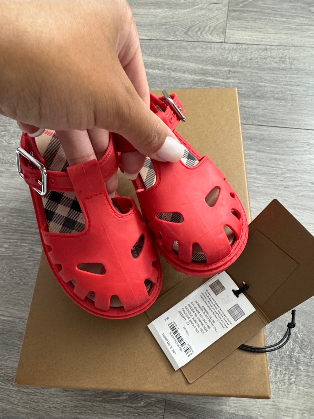 Burberry Red Kids Sandals with Signature Check Insole - Picture 4 of 5